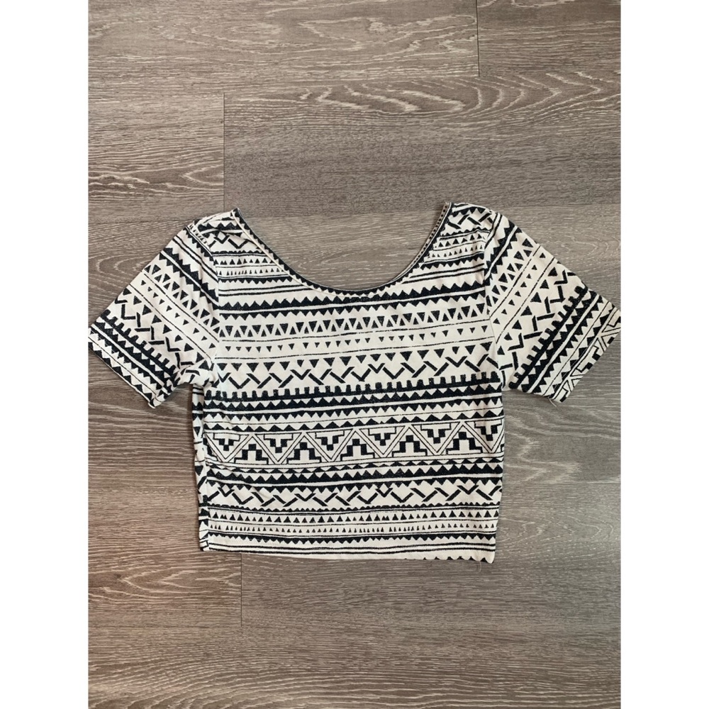 Nollie Crop Top